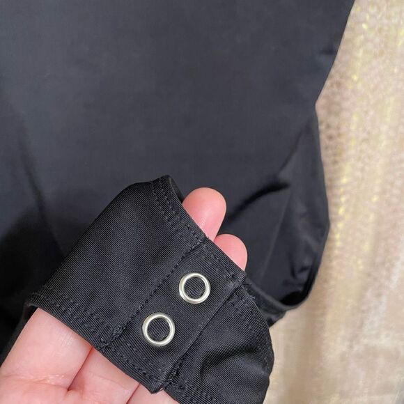 Express Black Scoop Neck Body Contour High Compression Bodysuit Large - Picture 4 of 5